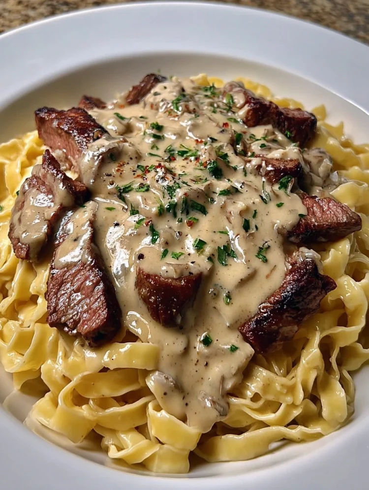 Creamy Steak Alfredo Pasta