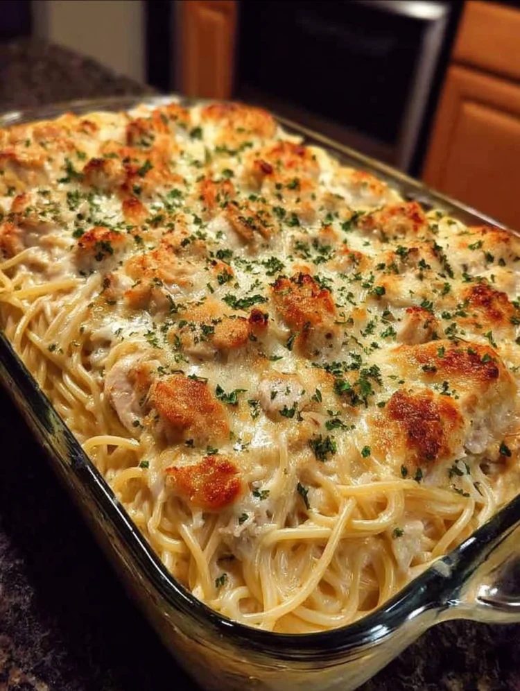 Creamy Chicken Spaghetti Bake